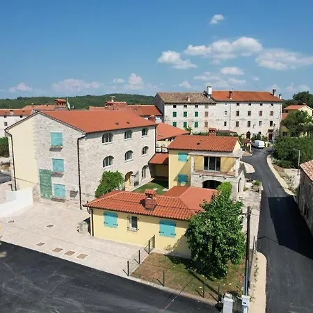 Apartment Olive - Piazza 83b Residences